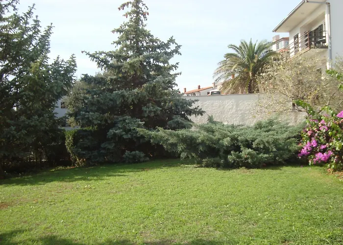 Apartments Villa Holiday