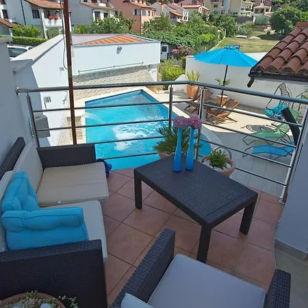 Apartments Villa Holiday Pula Exterior photo